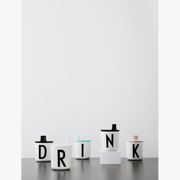 Design Letters Melamine Drinkbeker - Letter U (op=op)