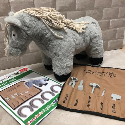 Crafty Ponies Hoefsmid set met hoefijzers incl. instructieboekje