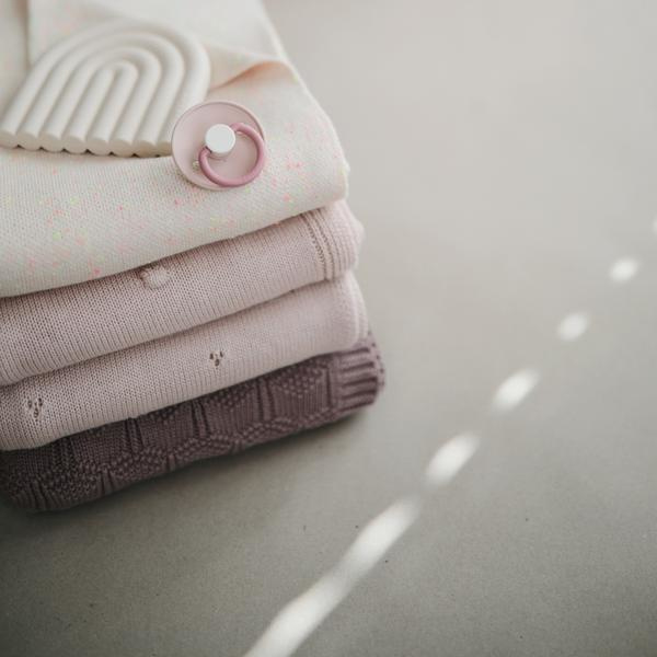 Mushie Deken Knitted Textured Dots Baby Blanket - Blush