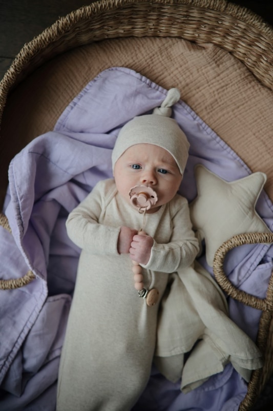 Mushie Babymuts Beanie Newborn - Mustard Melange 0-3 maand