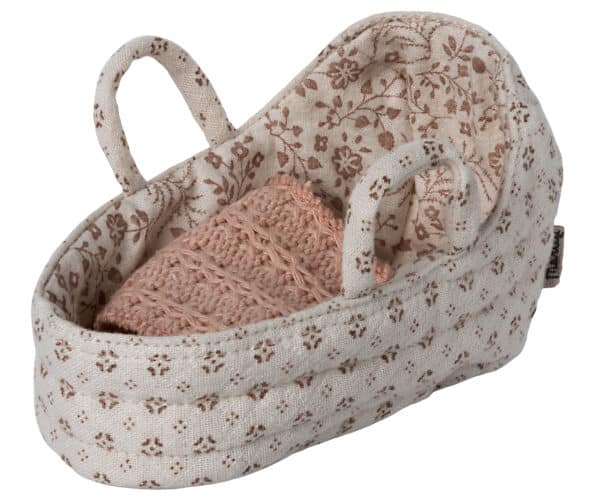 Maileg Carrycot Baby Mouse 5707304126973 - 11-3402-00 - (1)