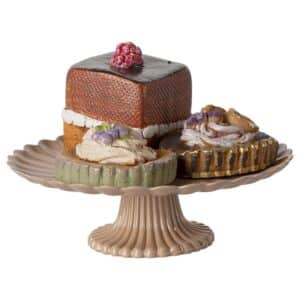 Maileg Poppenhuis Accessoires Cakes and Cakestand Mini 5707304138099