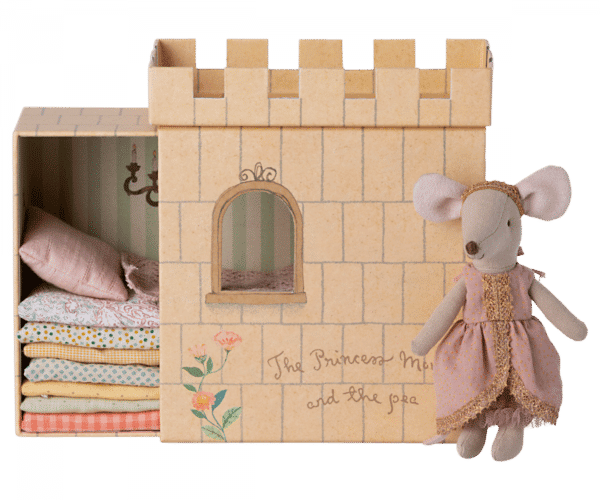 Maileg Princess and the Pea Mouse - Big Sister Mouse 17-3200-01 - (5)